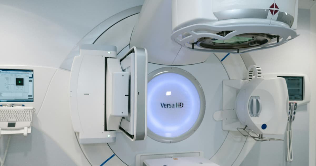 AI Tools for Cancer: 13 Revolutionary Solutions for Detection & Treatment AI Tools for Cancer: